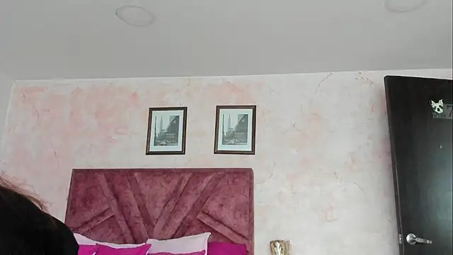 Snapshot of MelaniBeckers chatting on June 7, 2026, 3:50 pm MelaniBeckers online show from June 7, 2026, 3:50 pm