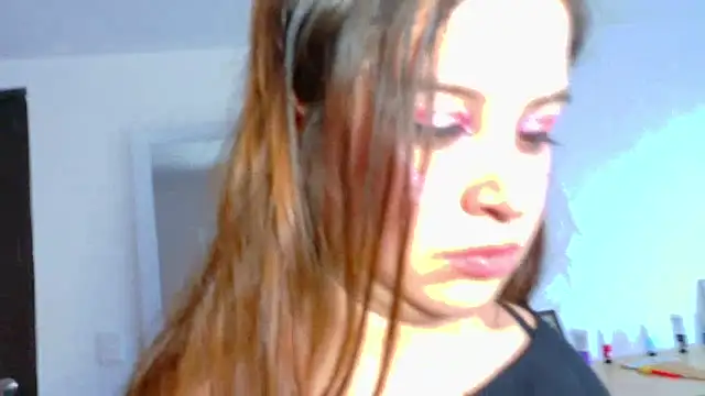 Snapshot of MelaniBeckers chatting on May 27, 2026, 6:48 pm MelaniBeckers online show from May 27, 2026, 6:48 pm