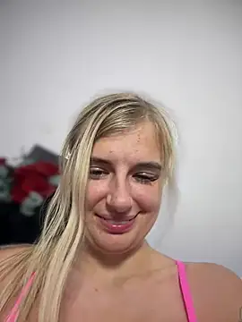 Snapshot of Betsy chatting on February 14, 2025, 4:20 pm Betsy online show from February 14, 2025, 4:20 pm