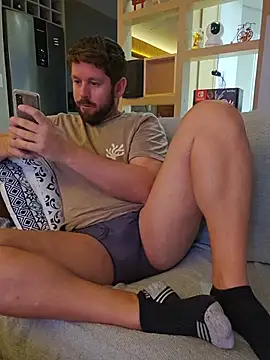 RipMyUnderwear online show from May 1, 2026, 6:24 pm