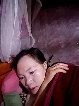 ava-dellght online show from February 24, 2026, 2:01 am