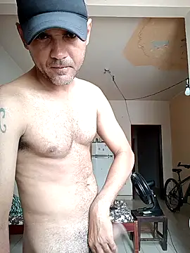 Mchljjk online show from February 5, 2026, 2:57 pm