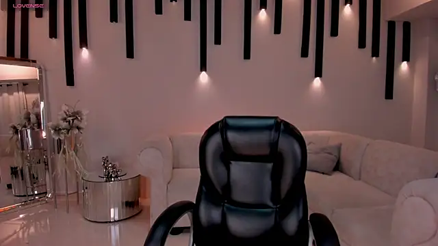 Snapshot of ChloeManson chatting on February 7, 2025, 9:04 pm ChloeManson online show from February 7, 2025, 9:04 pm