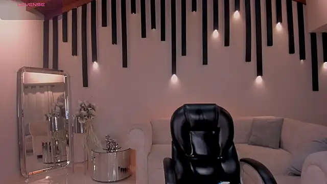 Snapshot of ChloeManson chatting on February 6, 2025, 2:55 am ChloeManson online show from February 6, 2025, 2:55 am