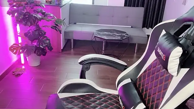 Ni-Ni 2K online show from March 11, 2026, 2:27 am