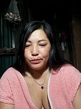 Snapshot of sary-hot2x chatting on June 19, 2026, 1:39 pm sary-hot2x online show from June 19, 2026, 1:39 pm