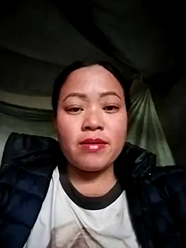 Snapshot of AlilaK2 chatting on December 3, 2025, 8:47 am AlilaK2 online show from December 3, 2025, 8:47 am