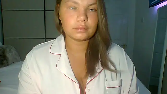 GEMMARMALADE online show from June 19, 2026, 5:46 am