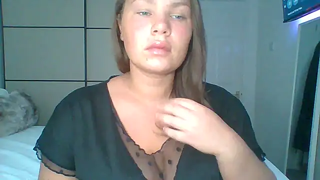 Snapshot of GEMMARMALADE chatting on July 4, 2026, 7:48 am GEMMARMALADE online show from July 4, 2026, 7:48 am