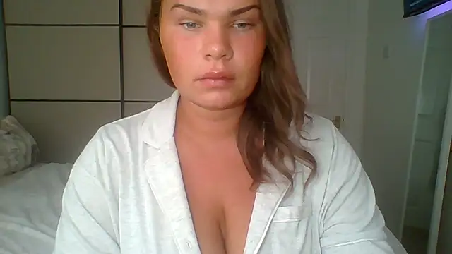 Snapshot of GEMMARMALADE chatting on August 4, 2026, 5:39 pm GEMMARMALADE online show from August 4, 2026, 5:39 pm