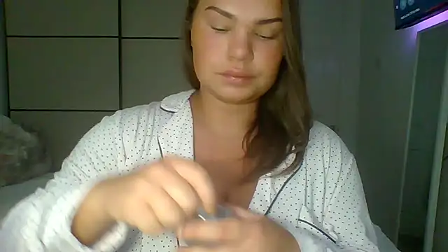 Snapshot of GEMMARMALADE chatting on July 23, 2026, 6:33 am GEMMARMALADE online show from July 23, 2026, 6:33 am