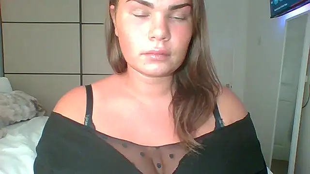 Snapshot of GEMMARMALADE chatting on July 17, 2026, 6:27 pm GEMMARMALADE online show from July 17, 2026, 6:27 pm