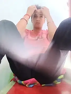 Snapshot of Big_soniya55A chatting on May 20, 2026, 11:51 am Big soniya55A online show from May 20, 2026, 11:51 am