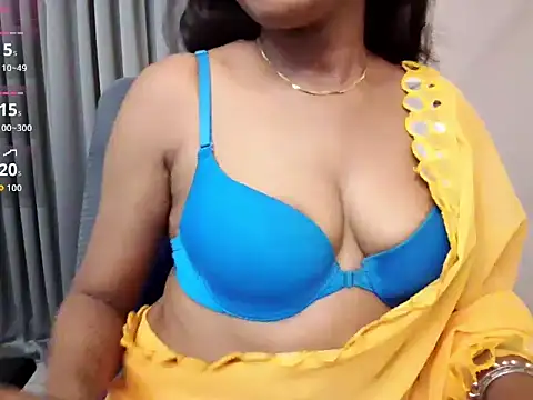 Snapshot of Spit_queenC_for_you chatting on March 15, 2026, 11:17 am Spit queenC for you online show from March 15, 2026, 11:17 am