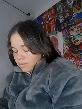 Snapshot of RosieCheeks- chatting on December 14, 2025, 11:27 am RosieCheeks- online show from December 14, 2025, 11:27 am