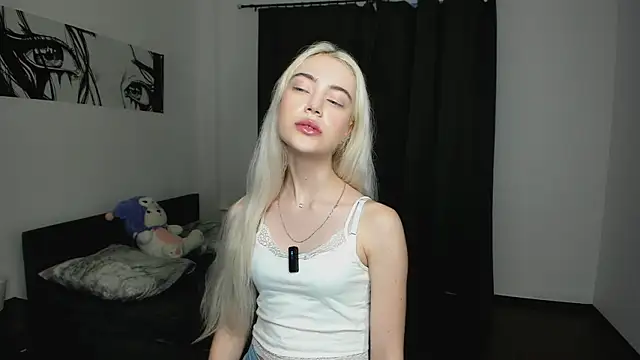 Snapshot of GoldCurve chatting on December 5, 2025, 9:41 am GoldCurve online show from December 5, 2025, 9:41 am