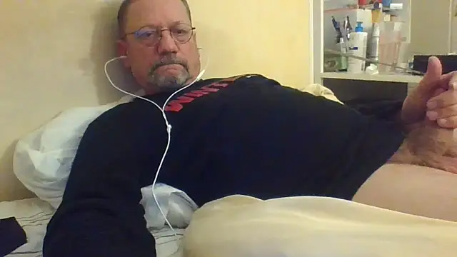 Snapshot of Wanky357 chatting on May 21, 2026, 9:56 pm Wanky357 online show from May 21, 2026, 9:56 pm