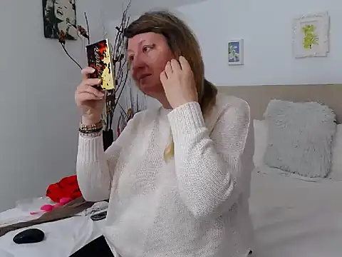 Snapshot of OlgaPavlova chatting on April 22, 2026, 12:12 pm OlgaPavlova online show from April 22, 2026, 12:12 pm