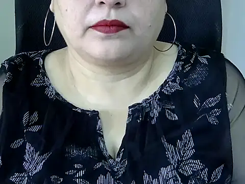 Snapshot of Soniya_Sha chatting on April 3, 2026, 6:31 am Soniya Sha online show from April 3, 2026, 6:31 am