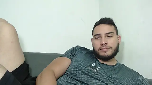 Seank Noszka online show from April 26, 2026, 10:40 pm
