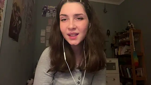 Snapshot of UnaskedGod chatting on December 5, 2025, 2:48 pm UnaskedGod online show from December 5, 2025, 2:48 pm