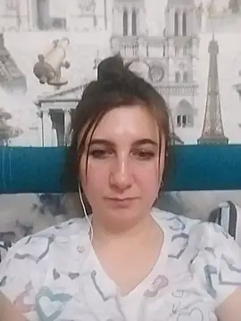 Snapshot of Koshova_1316 chatting on December 4, 2025, 4:39 pm Koshova 1316 online show from December 4, 2025, 4:39 pm