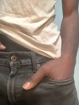 Snapshot of goldenshower2451 chatting on December 3, 2025, 10:42 pm goldenshower2451 online show from December 3, 2025, 10:42 pm