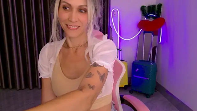 betty xoxoo online show from February 17, 2026, 1:30 pm