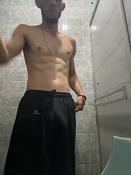 Snapshot of yisushotlarge chatting on December 14, 2025, 4:08 am yisushotlarge online show from December 14, 2025, 4:08 am