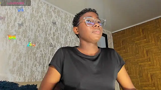 teylor lovee online show from February 18, 2026, 9:11 pm