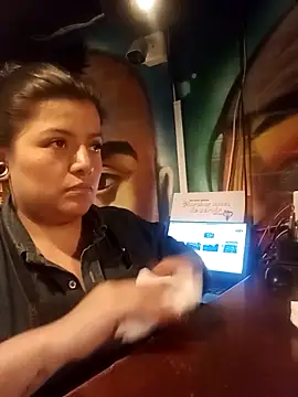 Luna Maar  online show from December 17, 2025, 12:04 am