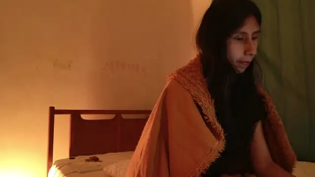 Snapshot of MoonLipsON- chatting on May 30, 2026, 2:51 am MoonLipsON- online show from May 30, 2026, 2:51 am
