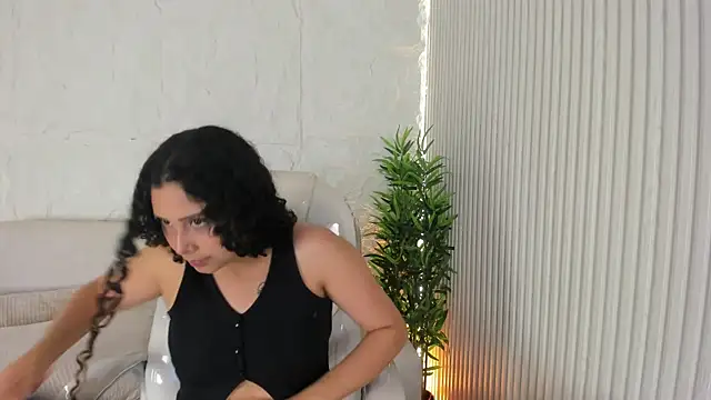 MarelynSummer online show from April 24, 2026, 11:34 am