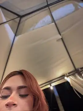 Snapshot of Francesca_Galeano chatting on December 13, 2025, 8:37 pm Francesca Galeano online show from December 13, 2025, 8:37 pm