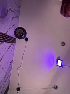 Snapshot of Francesca_Galeano chatting on December 17, 2025, 8:47 pm Francesca Galeano online show from December 17, 2025, 8:47 pm