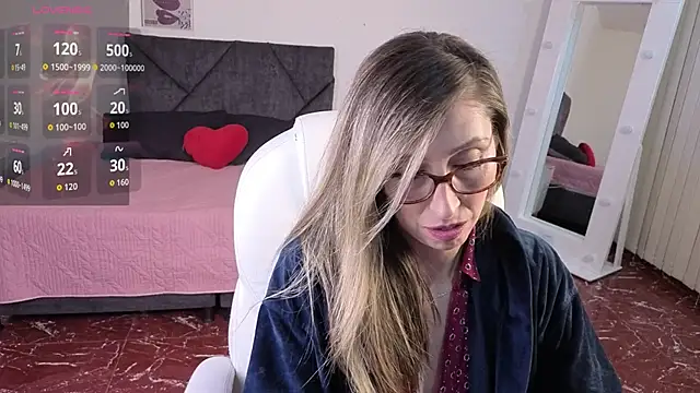 Snapshot of Scarlett_079 chatting on May 15, 2026, 11:41 am Scarlett 079 online show from May 15, 2026, 11:41 am