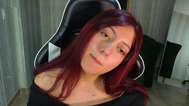 Snapshot of any_t chatting on December 5, 2025, 2:43 am any t online show from December 5, 2025, 2:43 am