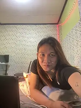 Snapshot of luna_love_bitex chatting on April 7, 2026, 10:44 pm luna love bitex online show from April 7, 2026, 10:44 pm