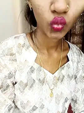 Snapshot of Marathi_amruta1 chatting on December 19, 2025, 3:43 am Marathi amruta1 online show from December 19, 2025, 3:43 am
