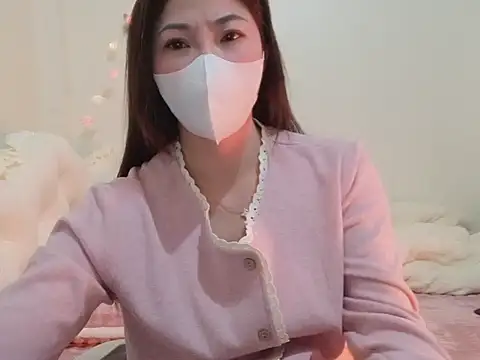 Mimy18 online show from January 8, 2026, 5:41 pm