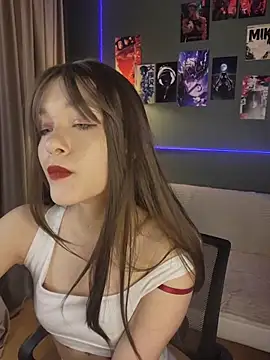 SeaCyra online show from February 4, 2026, 5:35 am