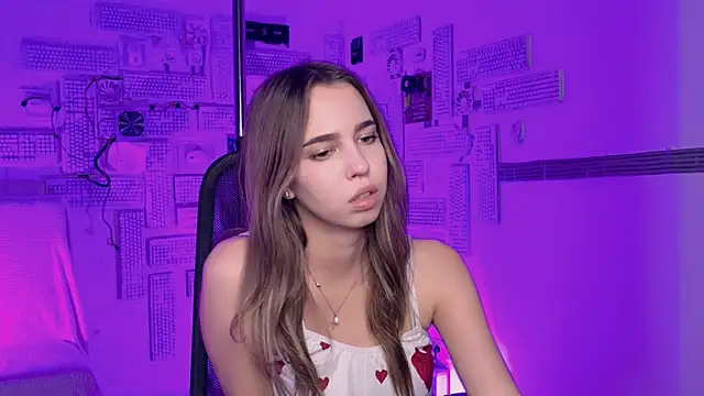 KimPorins online show from December 5, 2025, 9:52 am