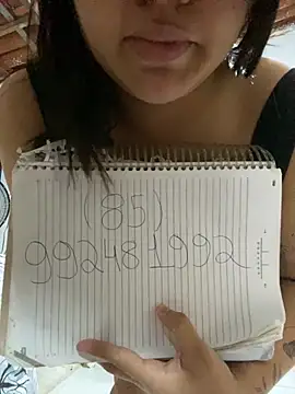 Snapshot of kercii chatting on December 14, 2025, 5:18 pm kercii online show from December 14, 2025, 5:18 pm