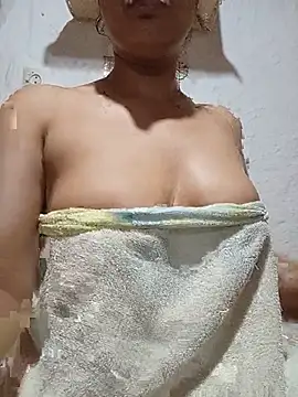 Snapshot of -Batta- chatting on July 18, 2026, 8:06 pm -Batta- online show from July 18, 2026, 8:06 pm