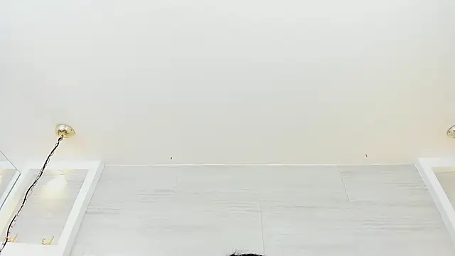 danna loyd online show from December 15, 2025, 3:34 am