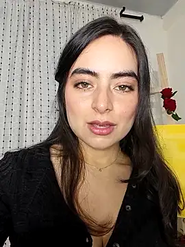 Snapshot of saasha_Petit chatting on March 17, 2026, 11:02 am saasha Petit online show from March 17, 2026, 11:02 am