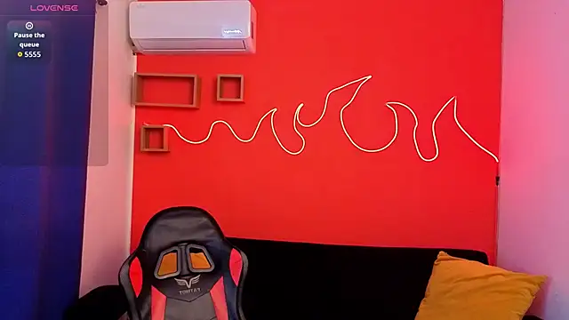 Snapshot of Neo_Twink chatting on March 20, 2026, 7:04 pm Neo Twink online show from March 20, 2026, 7:04 pm