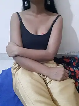 Snapshot of Riya_rani8 chatting on December 14, 2025, 8:09 am Riya rani8 online show from December 14, 2025, 8:09 am