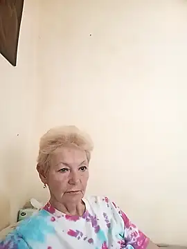 Snapshot of Calypso-Loove chatting on June 8, 2026, 11:44 am Calypso-Loove online show from June 8, 2026, 11:44 am