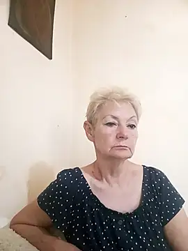 Snapshot of Calypso-Loove chatting on June 22, 2026, 7:38 am Calypso-Loove online show from June 22, 2026, 7:38 am